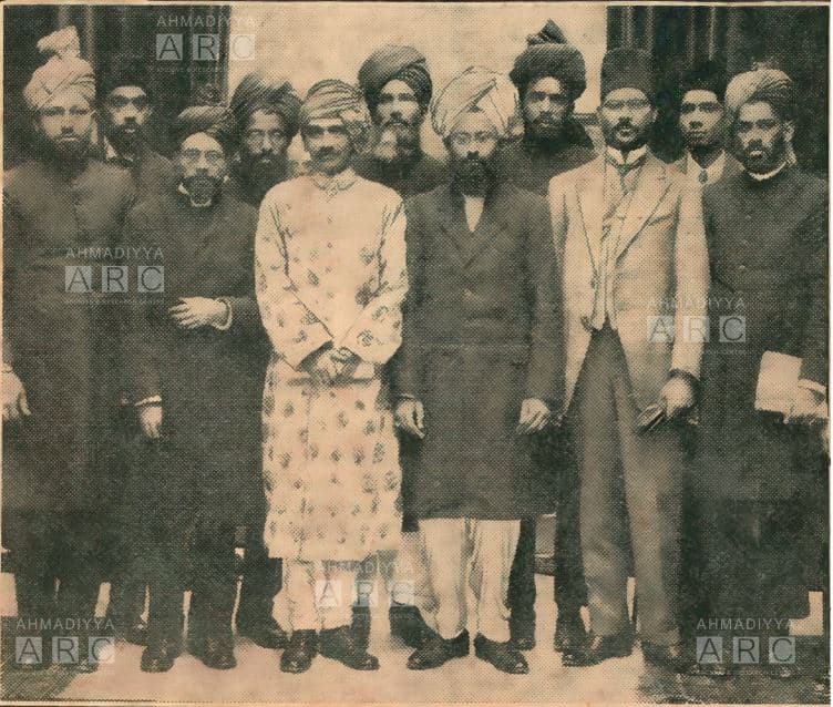 100 Years Ago… – Accounts of 1924: Discourse with a Western lady on polygamy, and speech on global peace and unity