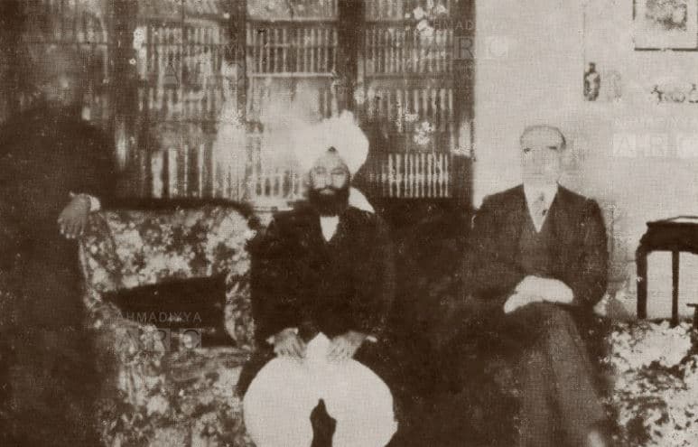 100 Years Ago… – Accounts of 1924: Lecture at the religious conference and meeting with Colonel Douglas