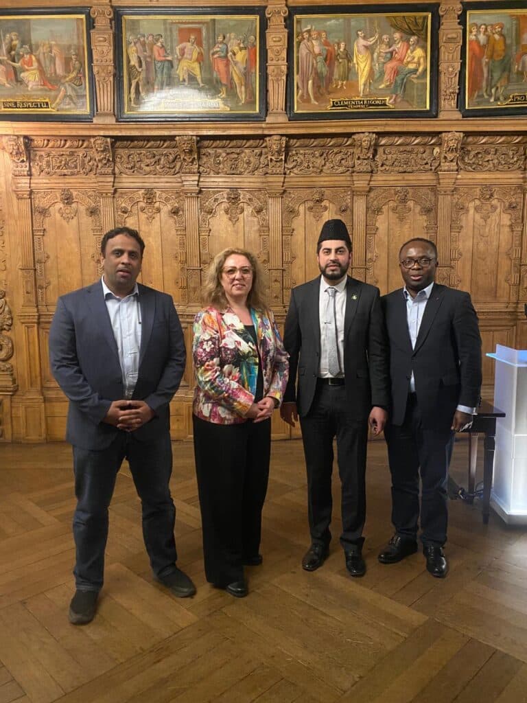 An imam, his hat, and the power of connection