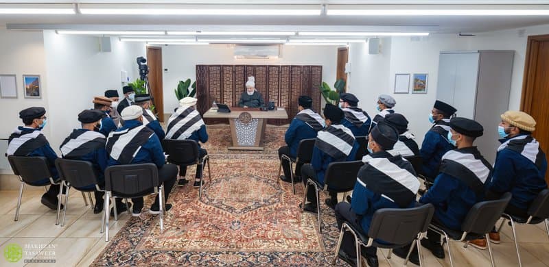 Pray for them, be gentle with them and build their confidence: Khuddam from USA’s Northeast Region meet Huzoor