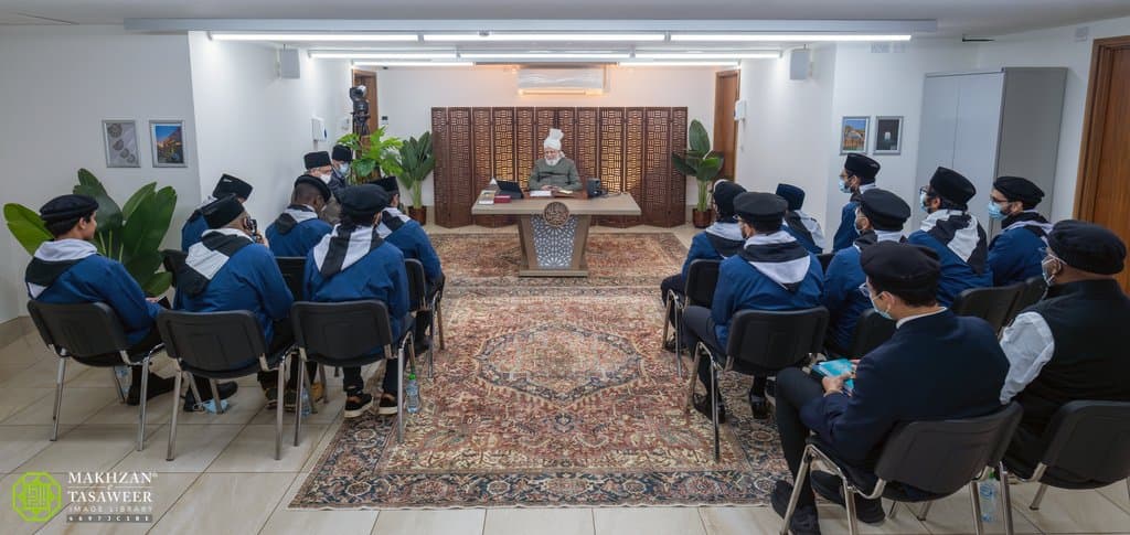 ‘An Ahmadi Muslim should be a perfect Muslim’: Members of MKA USA’s Southeast Region Meet Huzoor