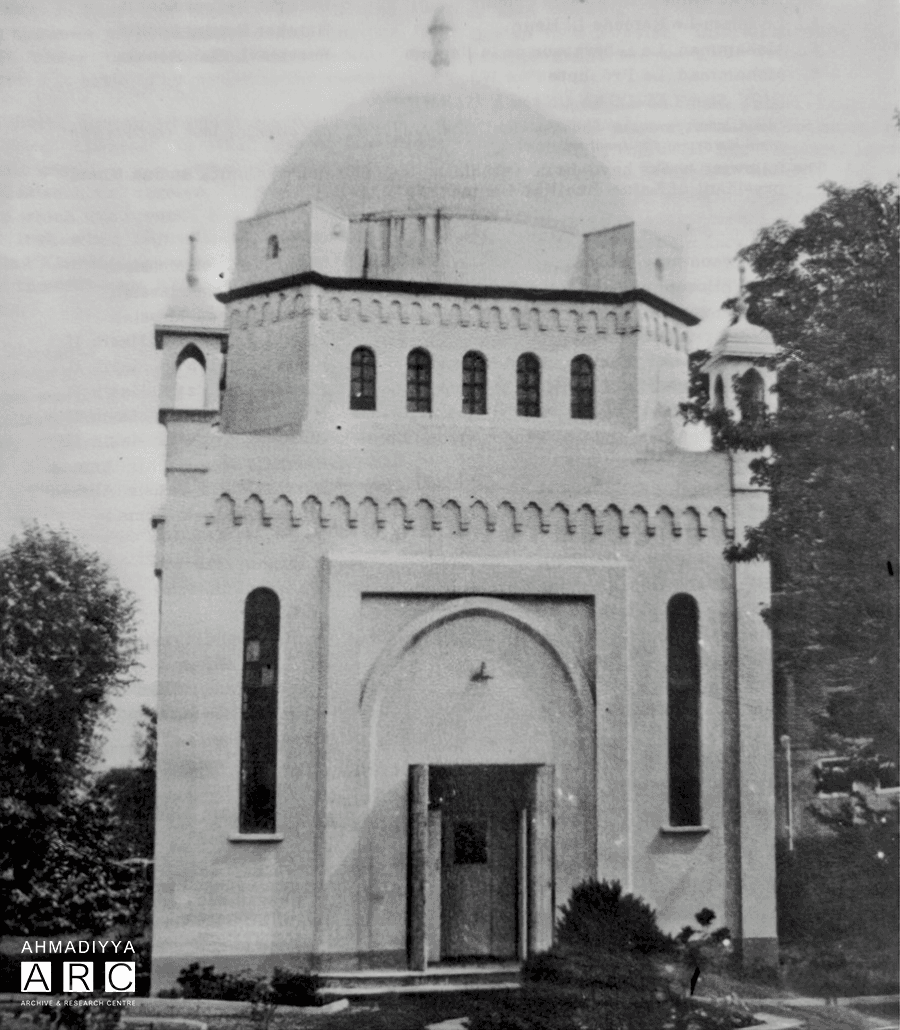 Meeting with the UK’s Chief Rabbi and a lecture on Life after Death