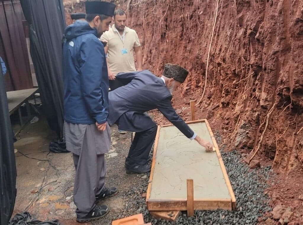 Sixth Jalsa Salana and foundation-laying ceremony of the first Ahmadiyya mosque held in Paraguay