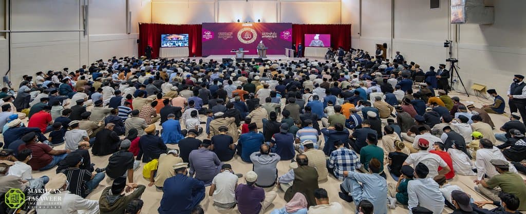 Act upon the conditions of bai‘at: Hazrat Khalifatul Masih V delivers concluding session address of Jalsa Salana Germany 2026