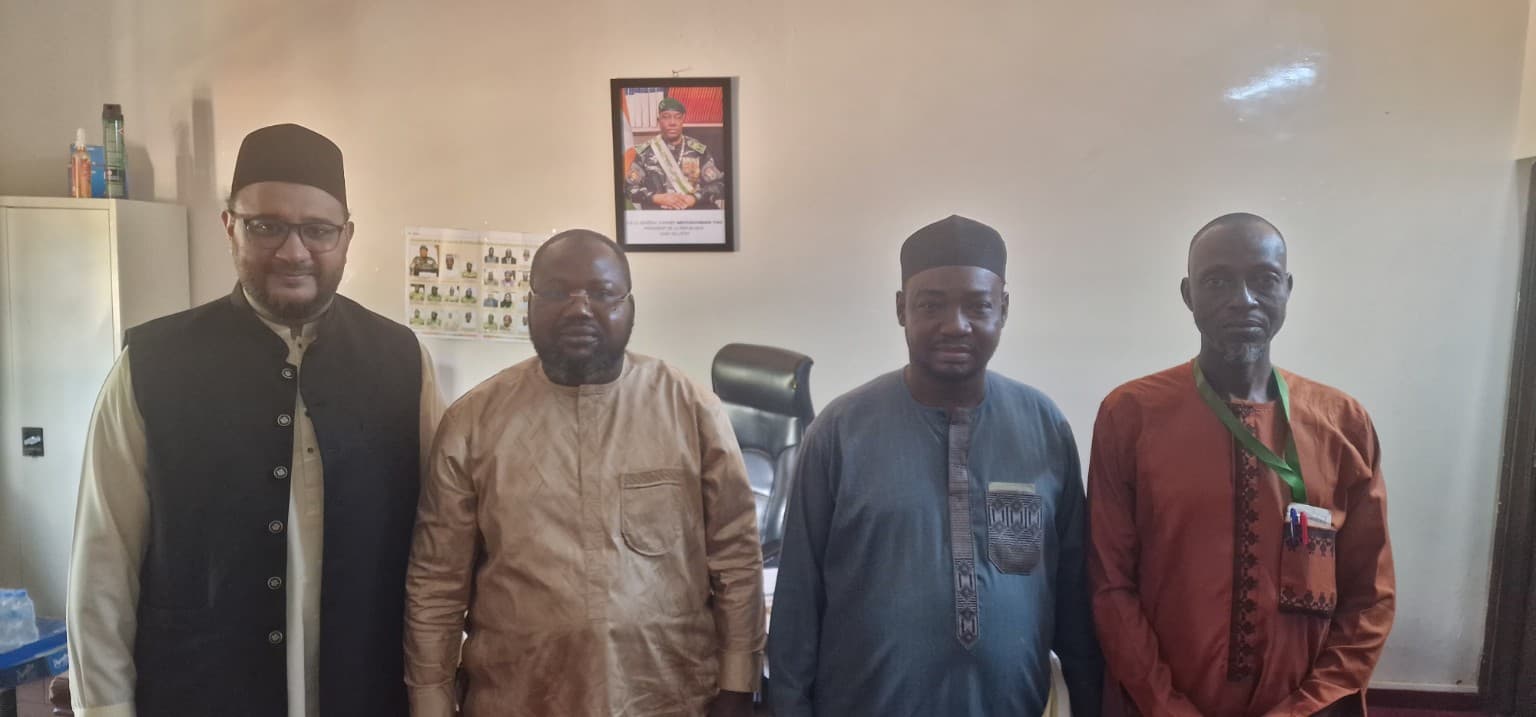 Jamaat-e-Ahmadiyya Niger holds meetings with national media authorities