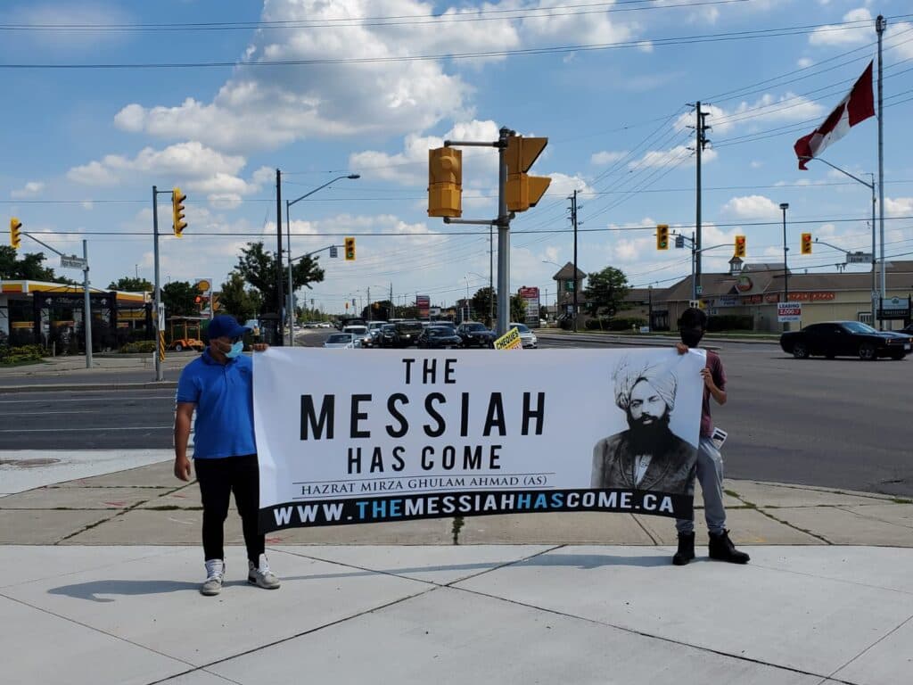 Tabligh Day with “The Messiah Has Come” theme held throughout Canada