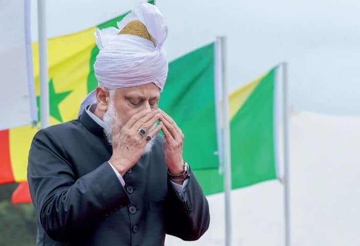 Where stars descend – Chapter 7 (Reaching the corners of the Earth) – Part IV