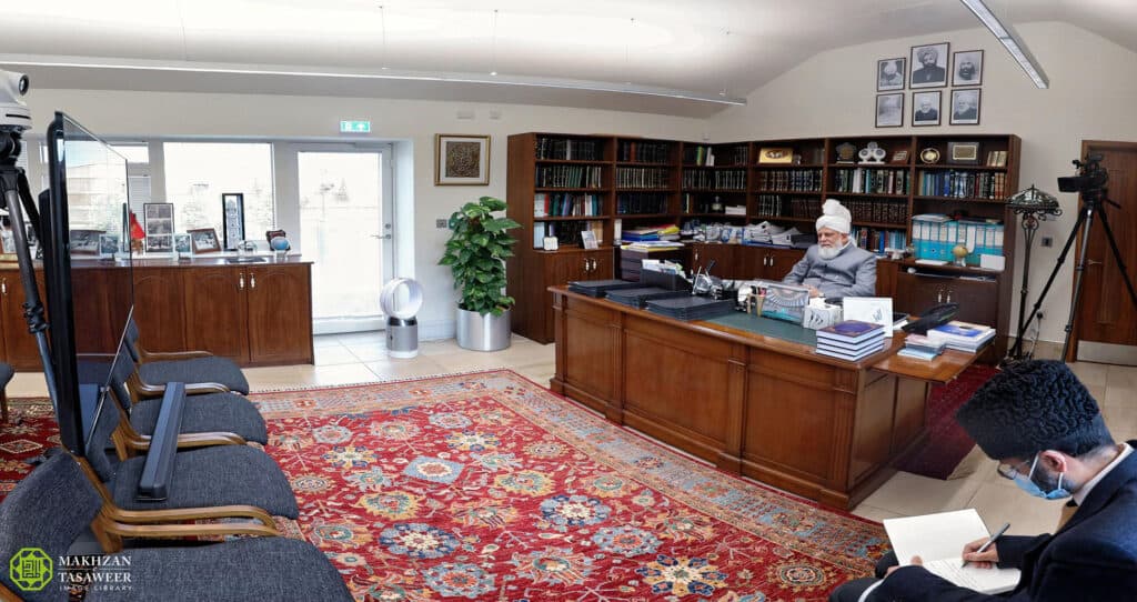 Germany amila members relive precious moments with Huzoor