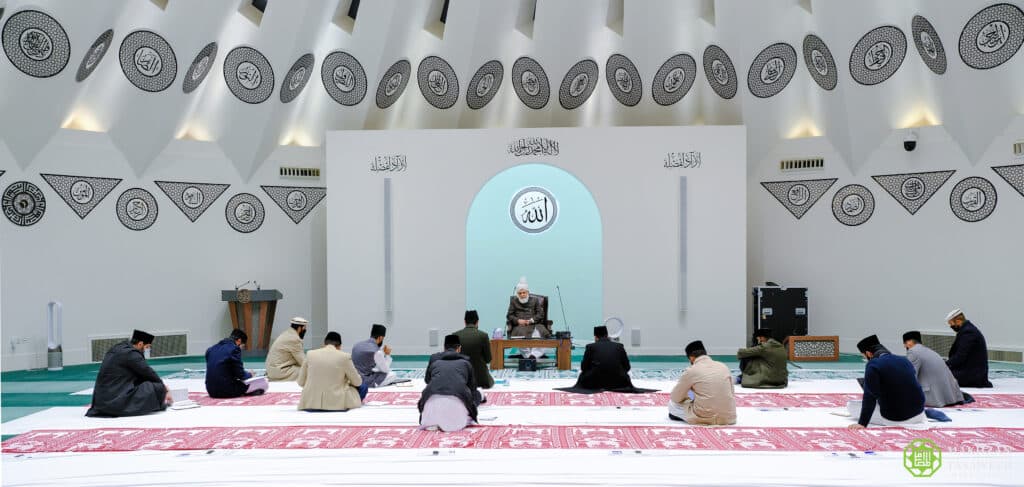 An enlightening audience: Jamia UK graduates in the blessed company of Huzoor