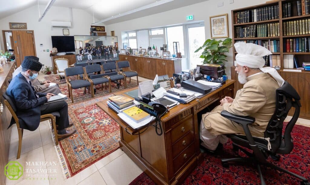 Work for Allah alone: The Netherlands Ansarullah amila members meet Huzoor in virtual mulaqat