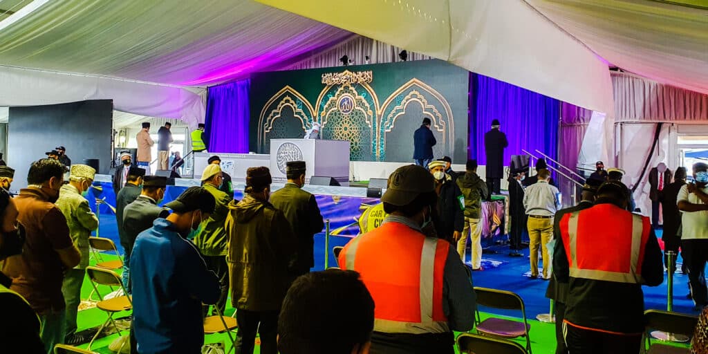 Huzoor inaugurates Jalsa Salana UK 2021 duties