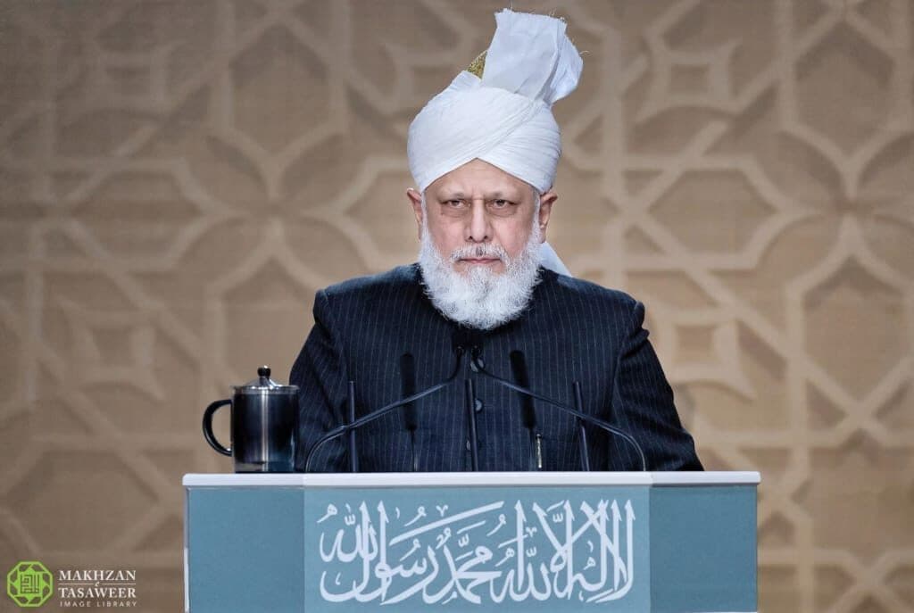 “On such a battleground, one must stay alert”: Reporting the insightful words of Huzoor