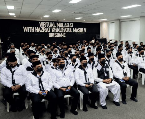 Infuse the importance of religion into your children: Khuddam in Brisbane, Australia meet Hazrat Amirul Momineen