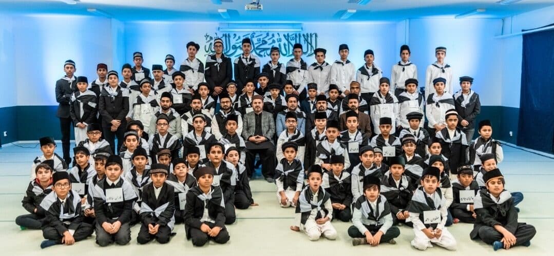 Excitement and joy as Swedish atfal meet Huzoor