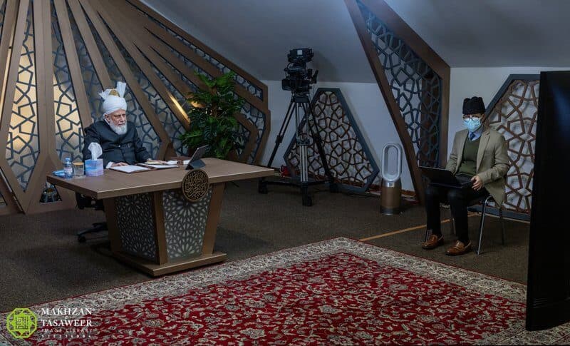 Muslim nations are failing to unite: Ahmadis from Albania meet Hazrat Khalifatul Masih V