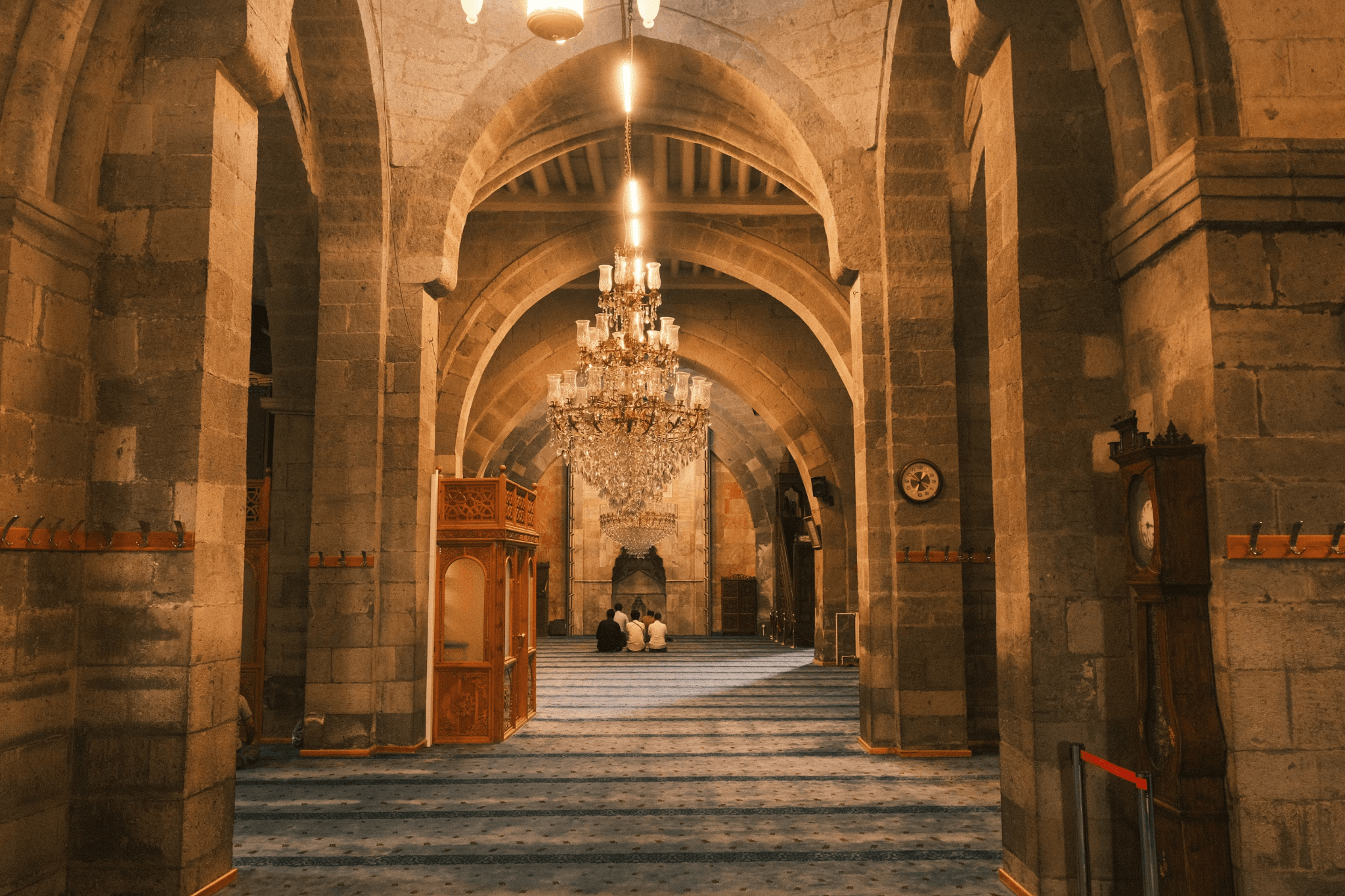 Answers to Everyday Issues – Part 113: The ‘hidden treasure’ hadith, philosophy of Umrah and Hajj, tabligh, al-Akhirah, destiny, trials and Waqf-e-Nau