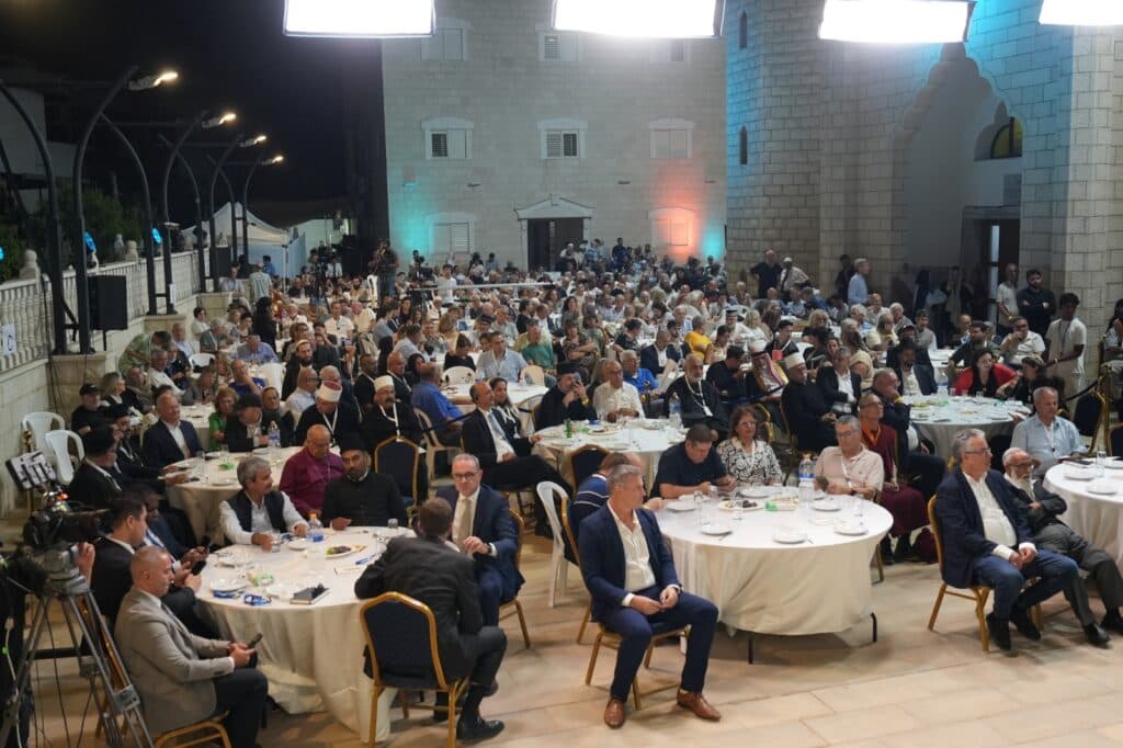 The Charter of Medina and Islam’s message of peace: 29th Jalsa Salana held in the Holy Land