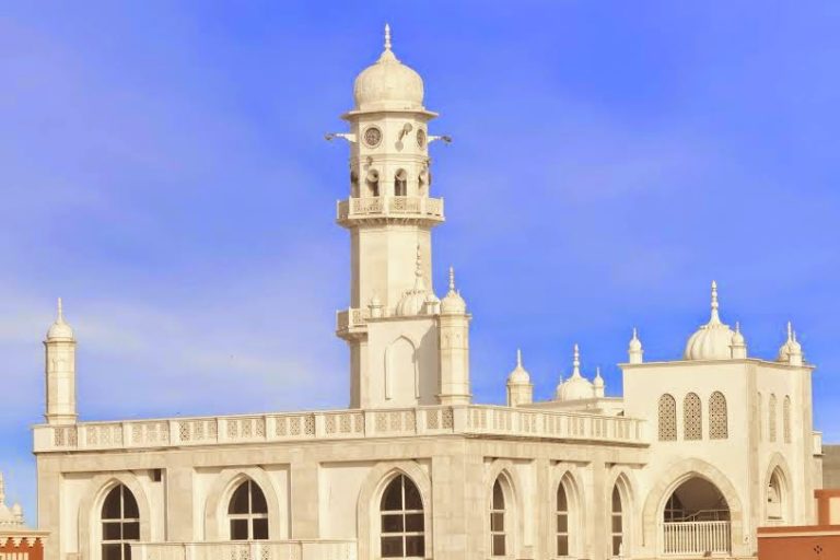 100 Years Ago… – Travelogue of Nayyar