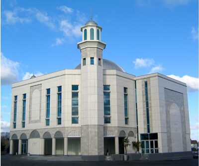 baitul-futuh-mosque.jpg