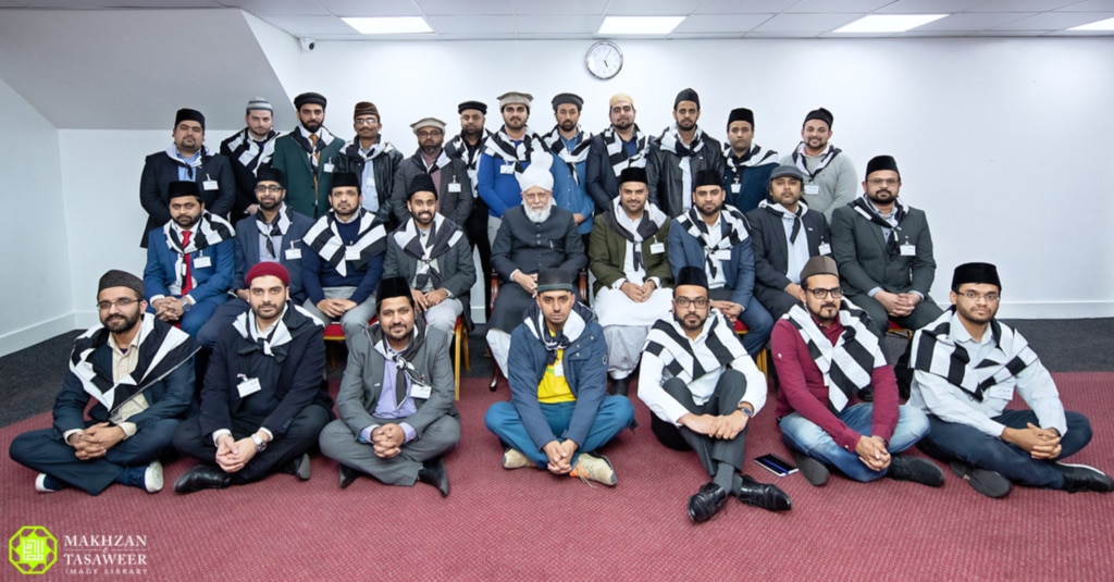 Qaids of Majlis Khuddam-ul-Ahmadiyya UK Meet Hazrat Khalifatul Masih a.a. 1 Screenshot 2019 02 27 at 17.59.01