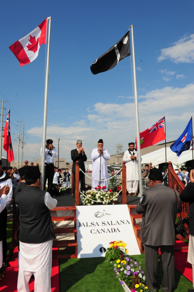 Picture 2 Flag Hoisting