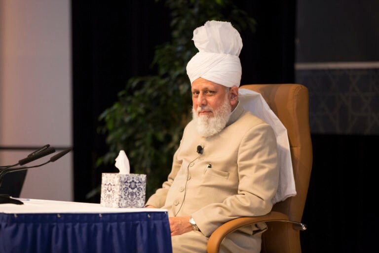 Georgia and Arab delegations meet Huzoor