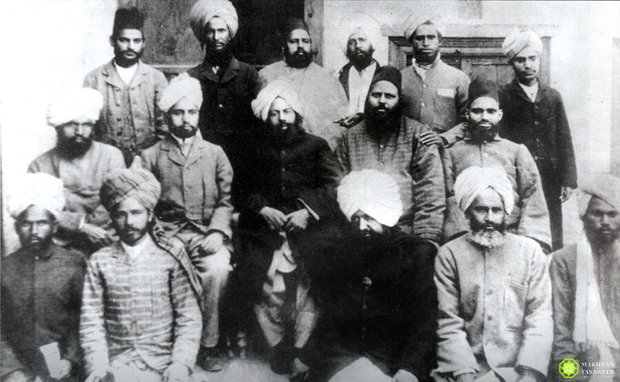 Professor Clement Wragge’s first meeting with the Promised Messiah 3 PM005