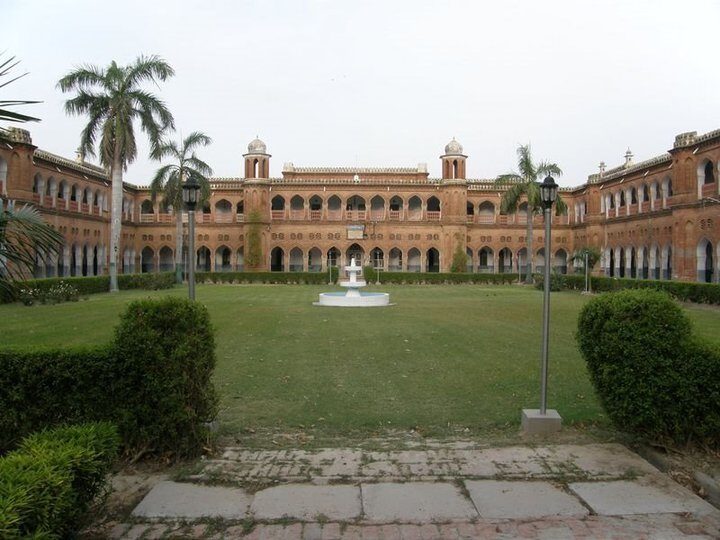 100 Years Ago… – Professor of Aligarh College pledges allegiance to Khilafat-e-Ahmadiyya