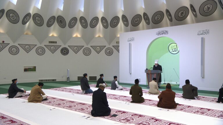 A revolutionary catastrophe calls for a revolution in faith: Reflecting on Huzoor’s New Year’s message