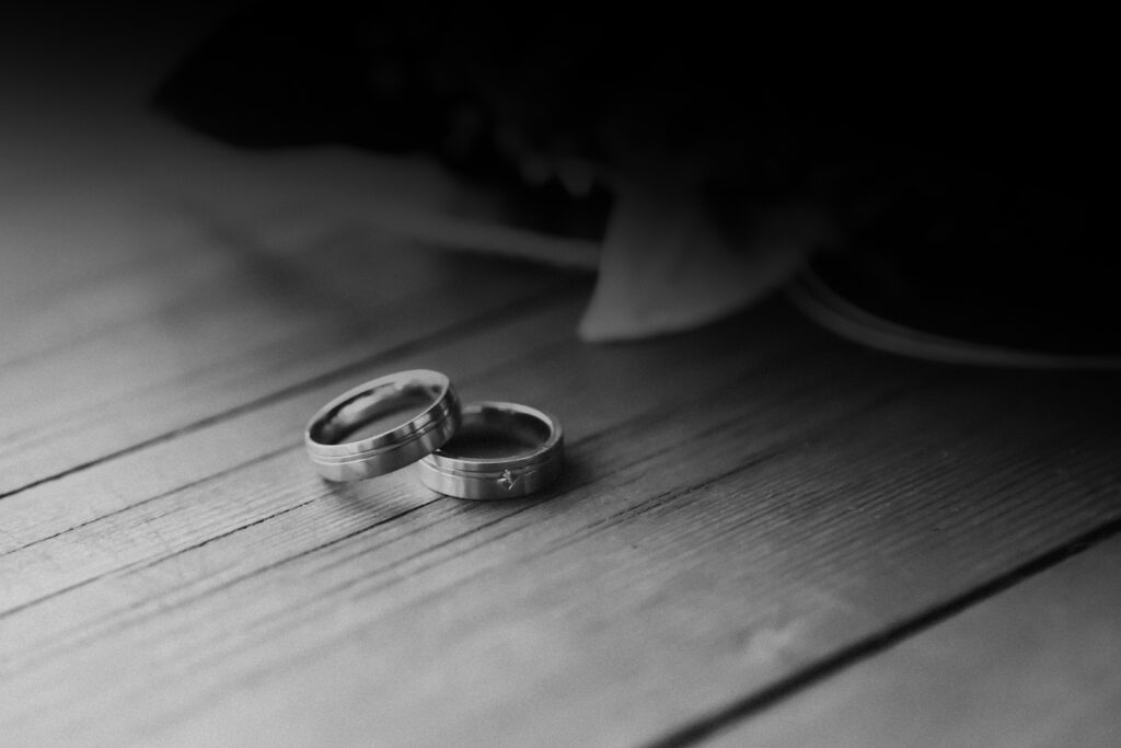 blacksusi neumair wedding dreamz ecEdrTgd9rg unsplash