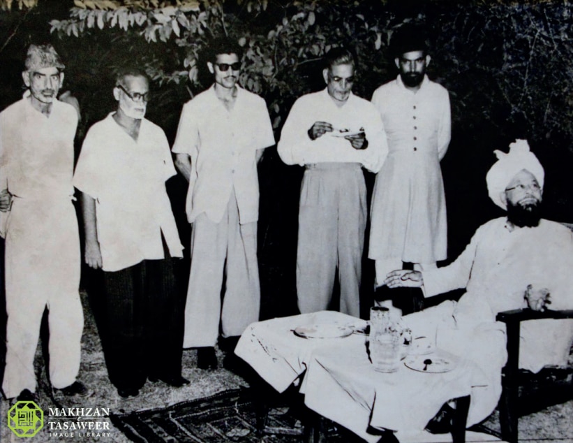 Hazrat Musleh-e-Maud’s services to the Muslim cause: Guiding Muslims of the Indian subcontinent amid religious and political conflicts 8 2 6