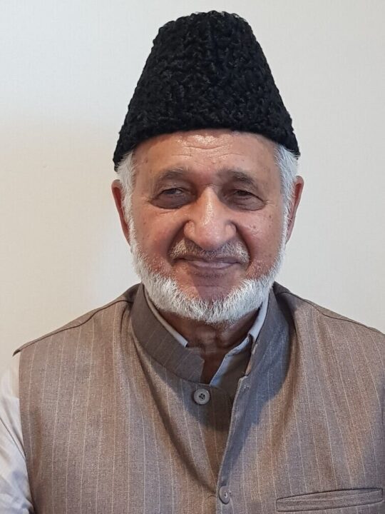 Mubarak Ahmad Tahir 4