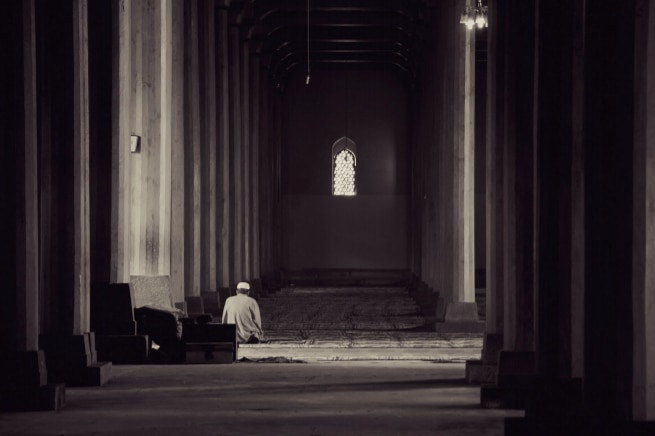 22 ways of concentrating in Salat 3 1 21