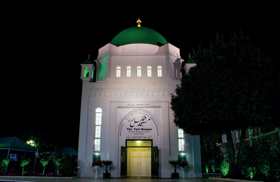 Masjid Fazl at Night
