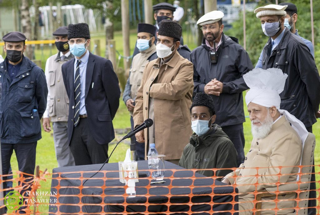 Hazrat Amirul Momineen graces Khuddam UK 2021 games 1 F79990D7