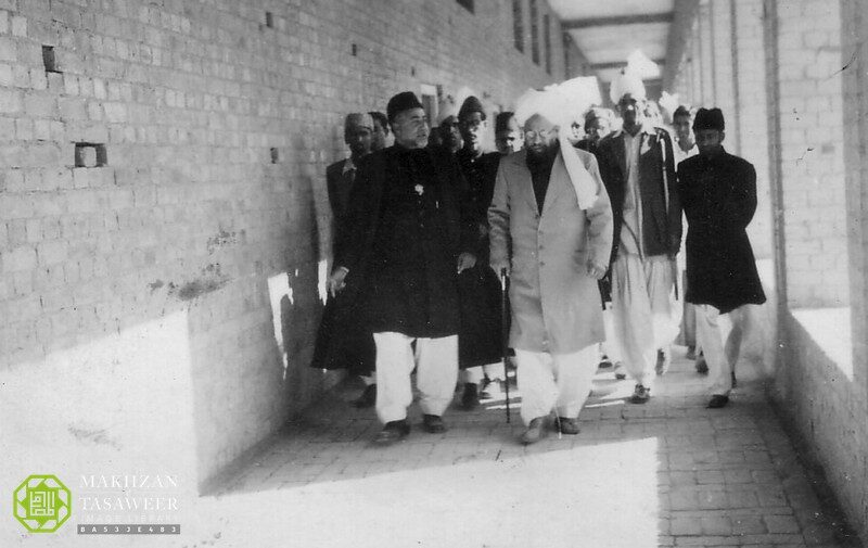 Hazrat Musleh-e-Maud and Hazrat Mirza Nasir Ahmad Sahib