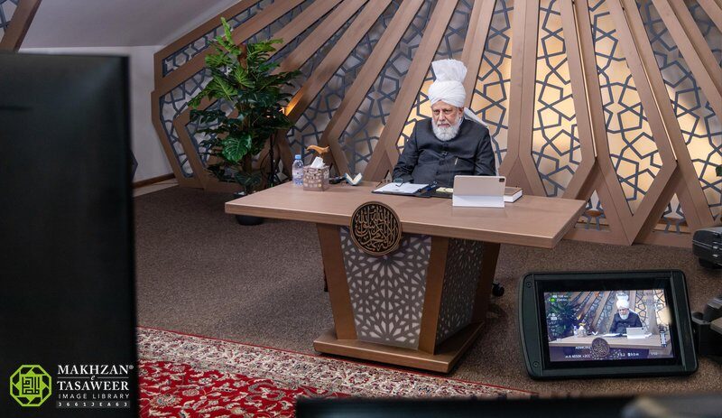‘You have been given the task to reform the world’: Lajna members of Waqf-e-Nau USA attend virtual class with Huzoor 2 20220528 AC9DFCCC