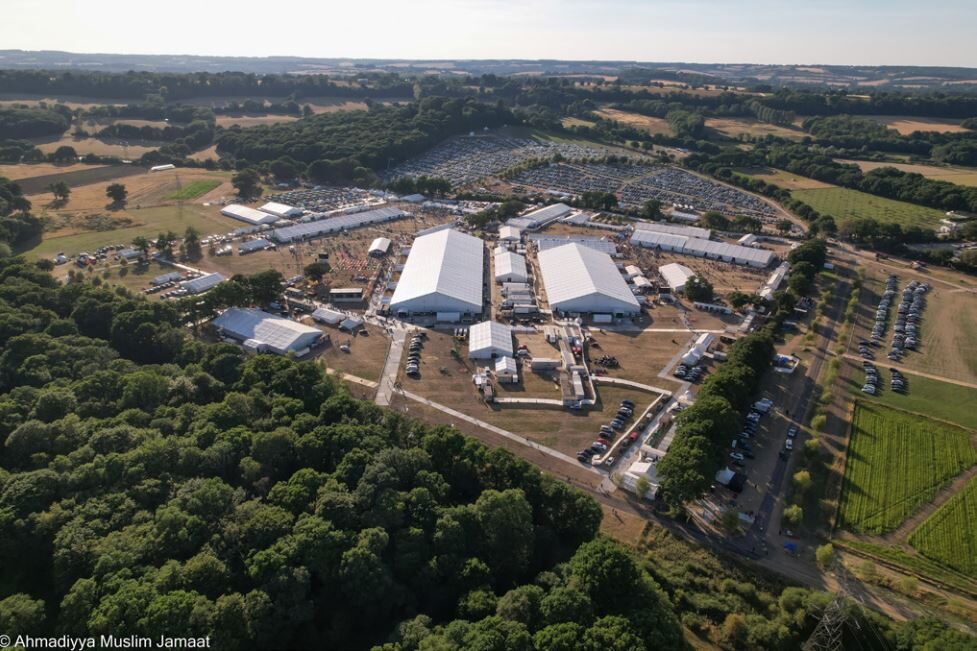 Friday Sermon – Men of Excellence: Hazrat Abu Bakr r.a. (8 July 2022) 1 Jalsa UK 2022