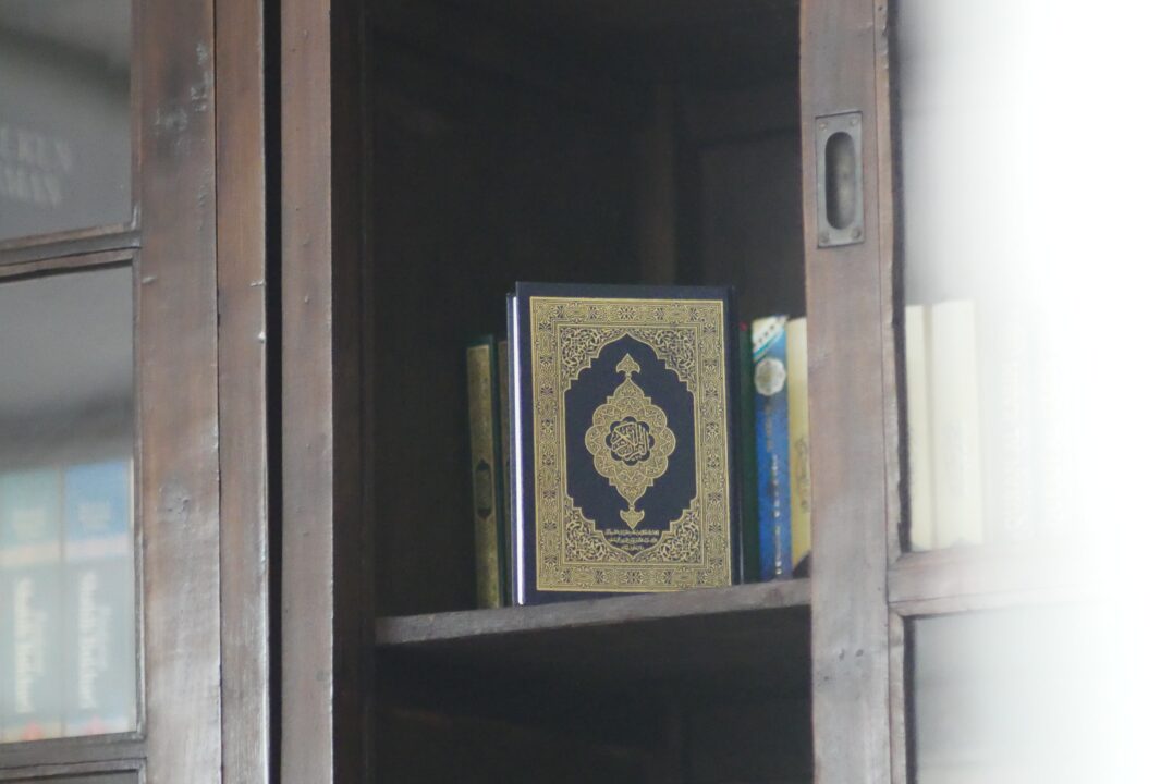 Which women are meant by ‘those whom your right hand possess?