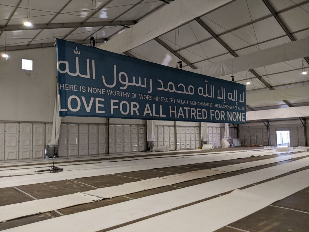 Picturesque Hadeeqatul Mahdi bustles with Jalsa Salana preparations: Behind-the-scenes updates 3 photo1659377955 8