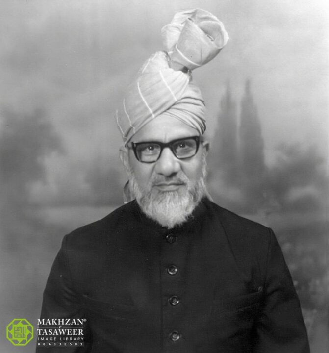 This Week in History: 16-22 September 2 Maulana Fazal Ilahi Bashir