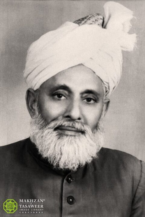 Molana Abul Atta Jalandhri sb