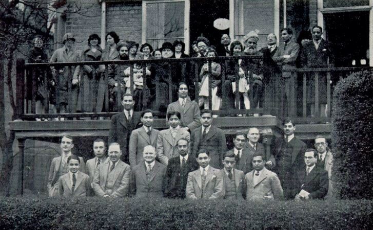 100 Years Ago... - Madras High Court rules in favour of Ahmadis: Hazrat Maulvi Sher Ali explains 1 UK Ahmadis