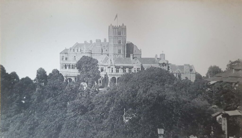 Communal harmony, Unity Conference and Muslim rights: Hazrat Musleh-e-Maud’s 1927 visit to Shimla 1 Viceregal Lodge 1