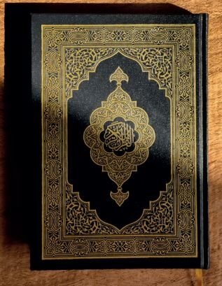 Holy-Quran-Sidik-Kurniawan-Pexels