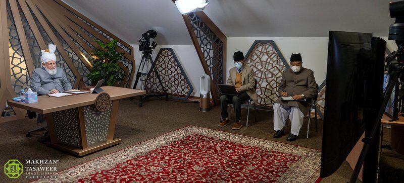 Uphold Islamic values amidst rising materialism: Amila of Khuddam-ul-Ahmadiyya France meets Huzoor 1 20231022 134644 39C8732A