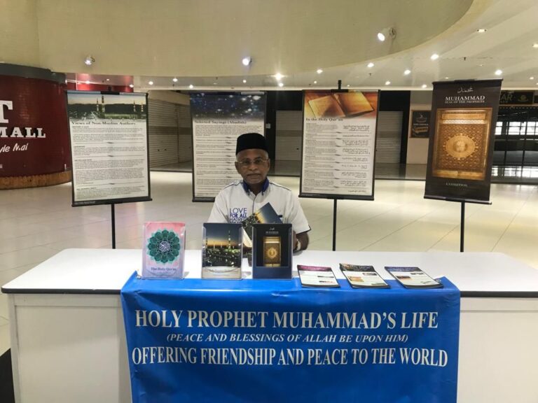 Tabligh exhibition held in Malaysia
