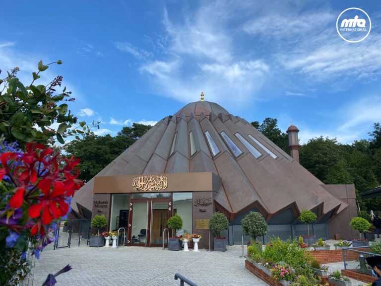 Friday Sermon – Khilafat: The promise, the blessing, the salvation (30 May 2025)
