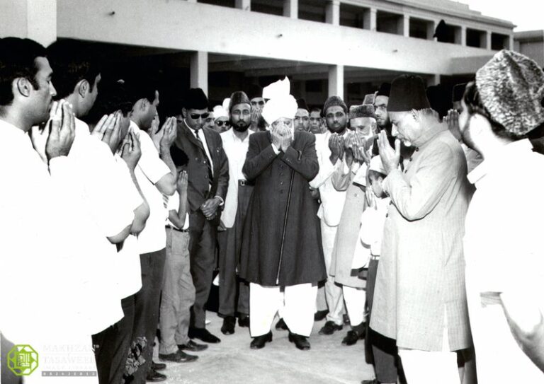 This Week in History: 29 March – 4 April