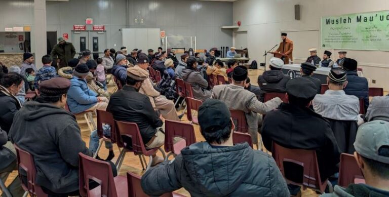 Jalsa Yaum-e-Musleh-e-Maud held in Bradford, Canada Jalsa Yaum-e-Musleh-e-Maud held in Bradford, Canada